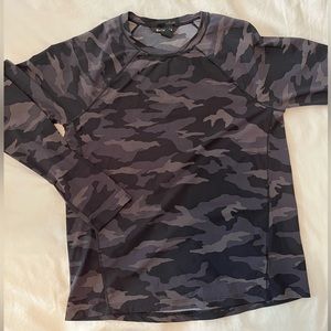 Athleta ultimate train long sleeve top